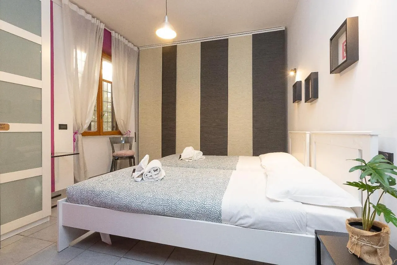 Paruta By Rental In Rome Apartment