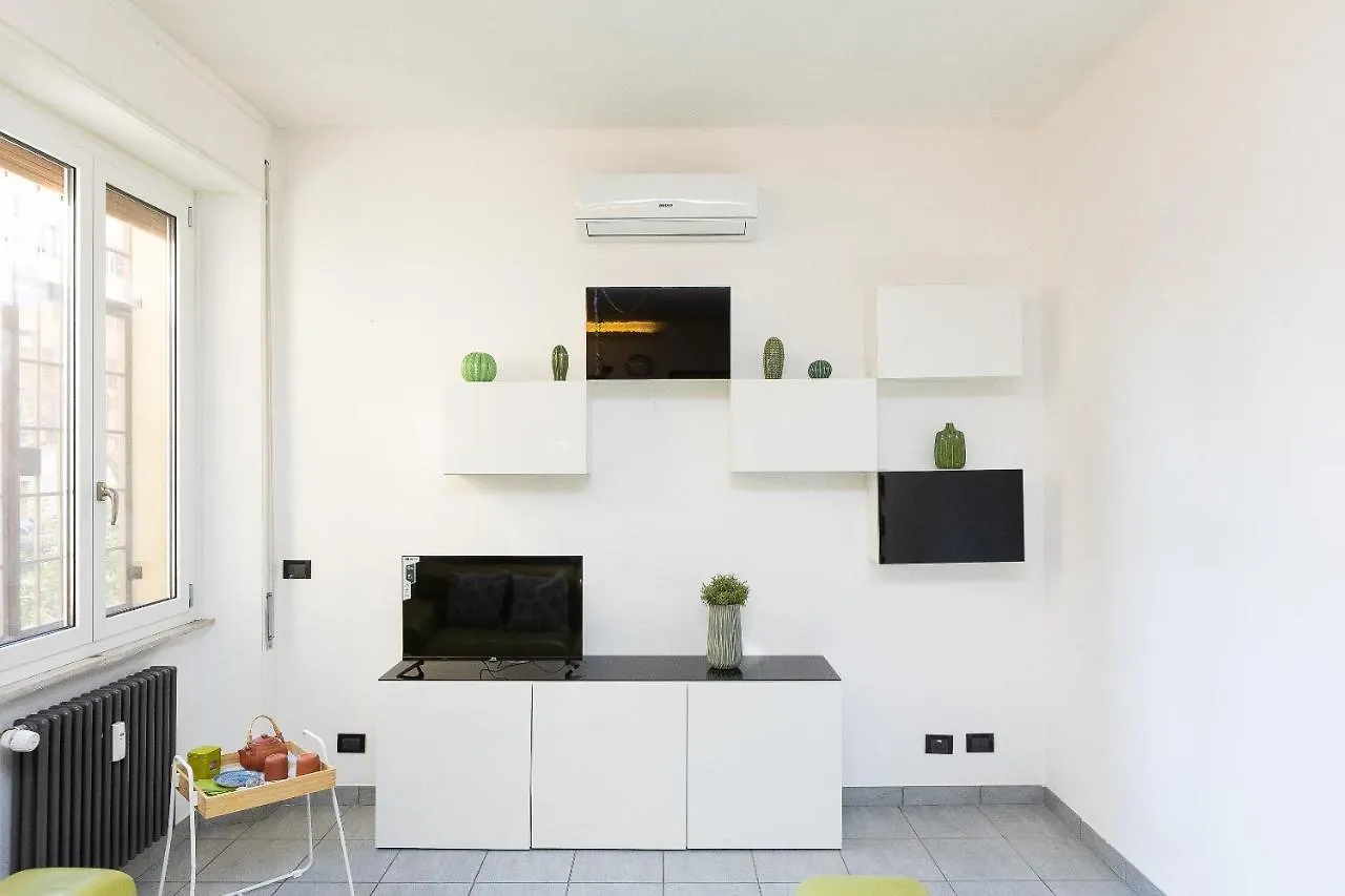 Paruta By Rental In Rome