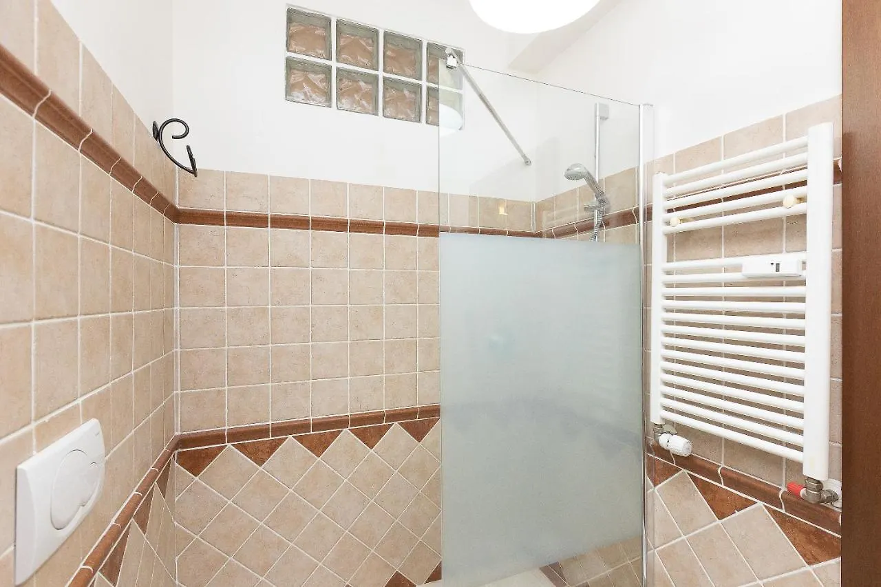 Paruta By Rental In Rome